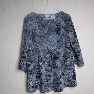 Maternity Announcements Blouse M 3/4 Sleeve Black White